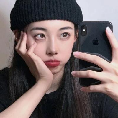 夜间女妖海报